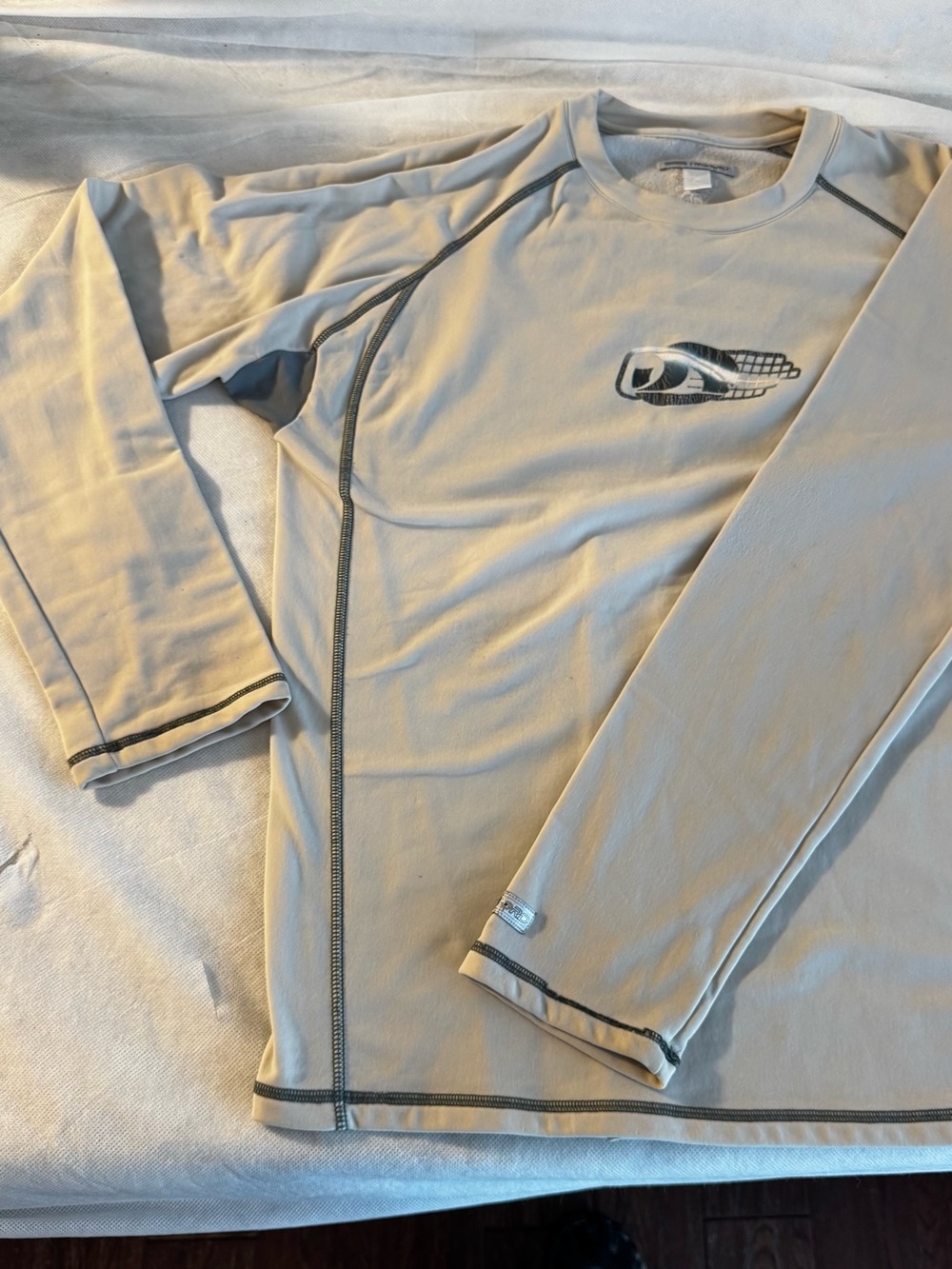 Men's Tribord Long-Sleeve Performance Tee in white/grey with Contrast Stitching